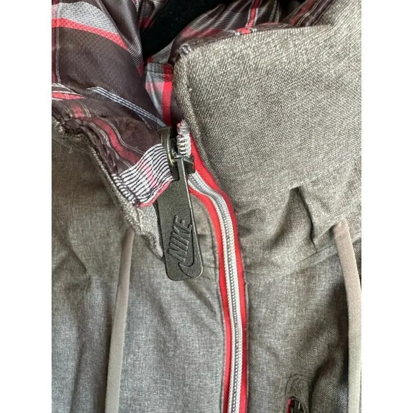 Reversible Plaid Vest Gray Sleeveless Puffer Jacket Quilted Outerwear Layering - Picture 13 of 13